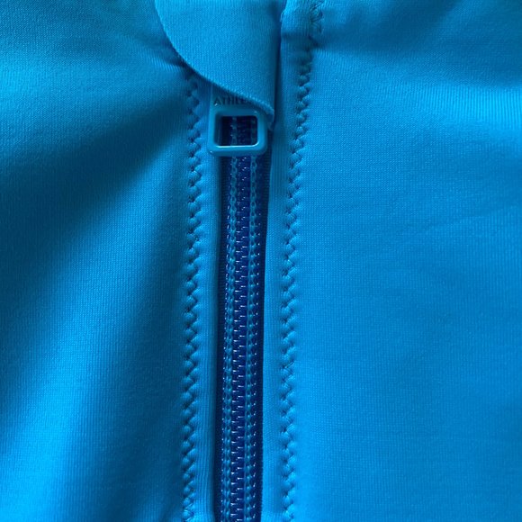 Athleta Deep Sea One Piece Swimsuit - Picture 4 of 7